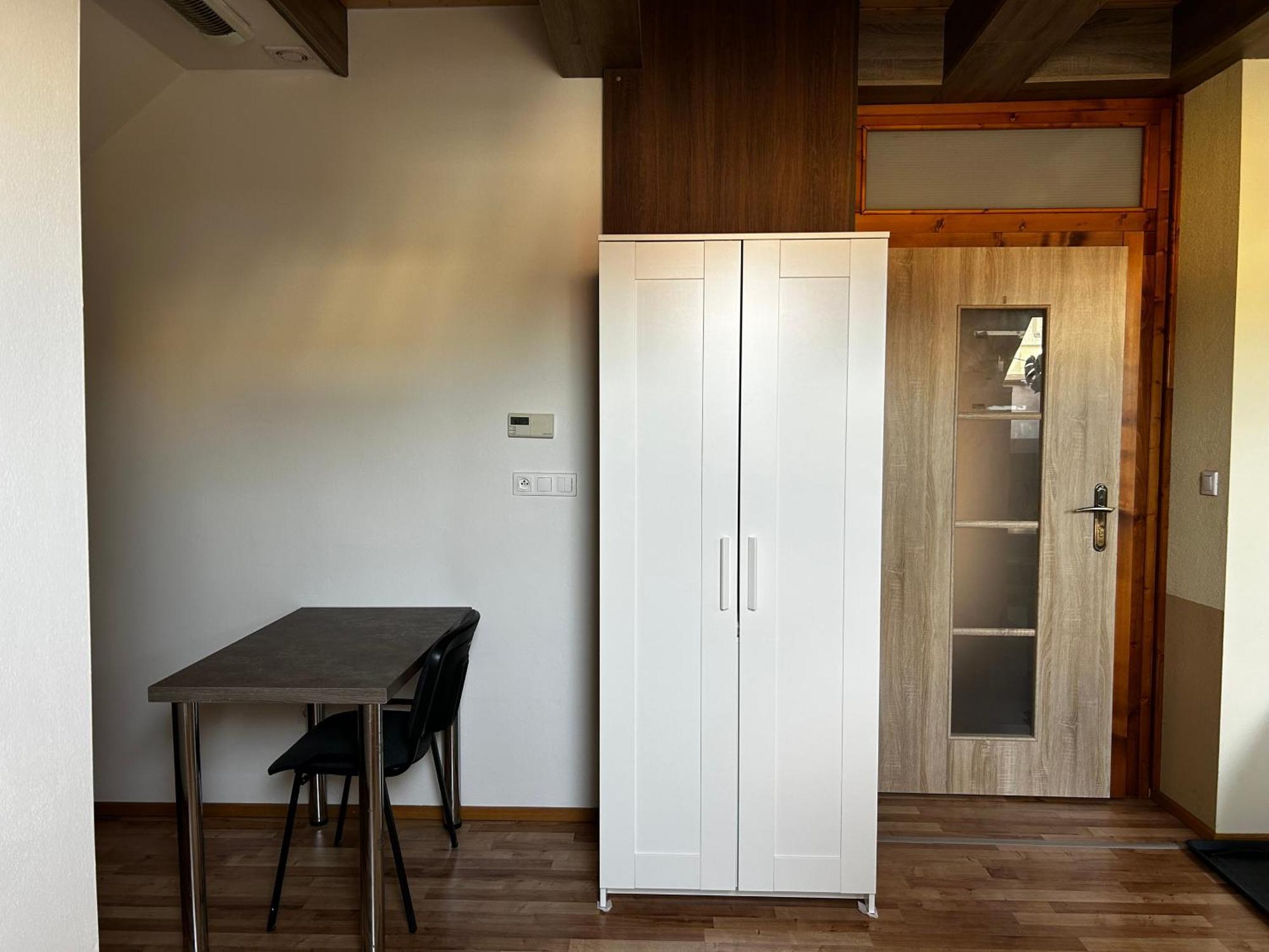 Utulny Apartman V Centre Kezmarku Kezmarok Luaran gambar